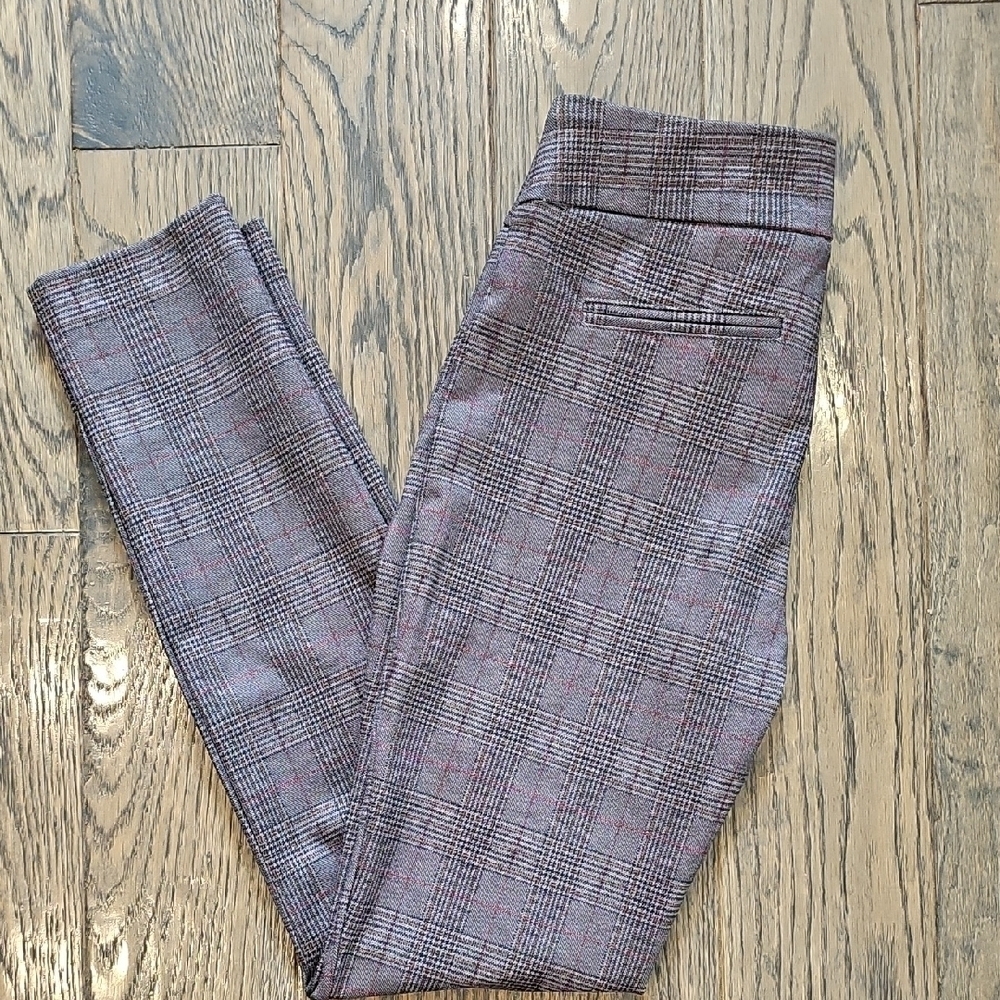 Dalia Checkered Pants in Gray and Pink